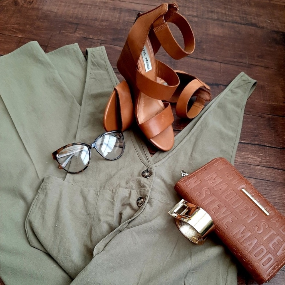 Olive Green Deep V-Neck Cropped Jumpsuit